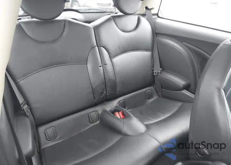 2013 Mini Hardtop Cooper из США, поврежденный, VIN WMWSU3C53DT544466